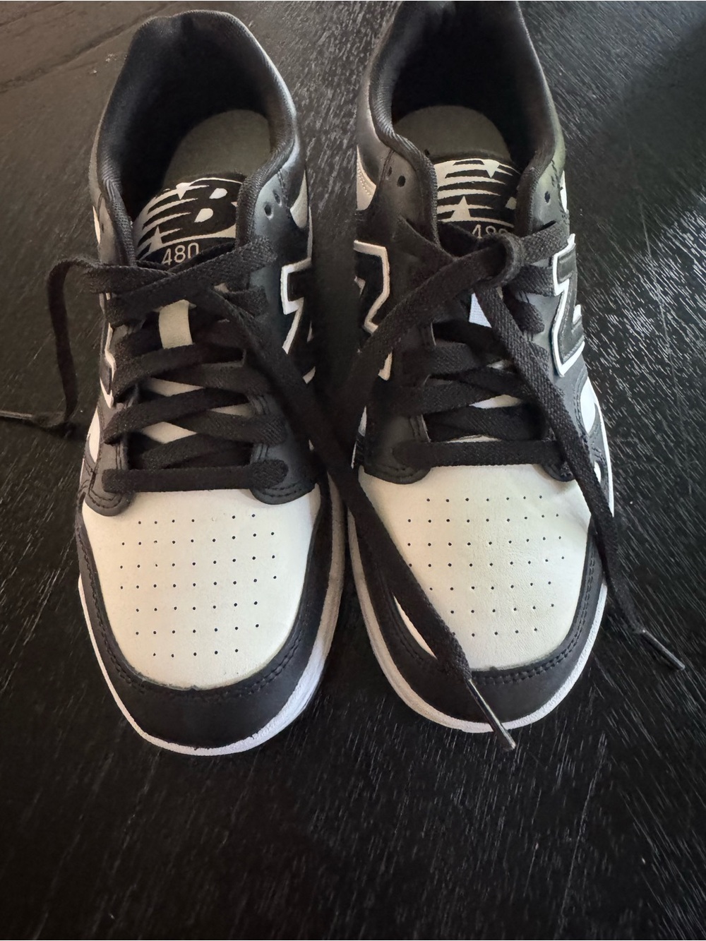 New Balance Unisex' Black & White Sneakers - Classic Casual